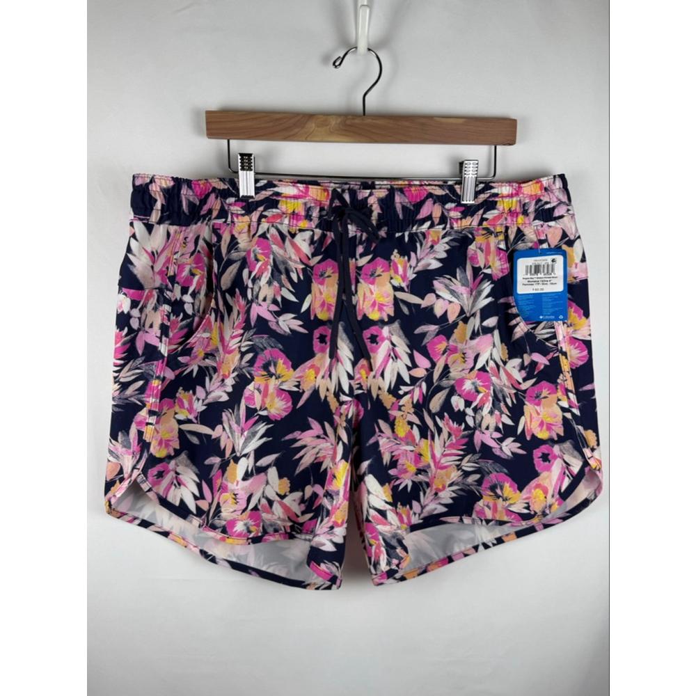Women's Columbia Floral Shorts Navy/Pink Size ‘1X Short’
